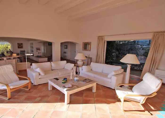 Scenic Golf Villa *
