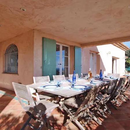 Scenic Golf Villa Sainte-Maxime