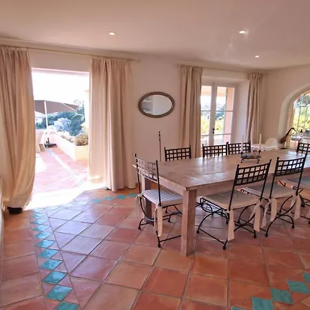 Scenic Golf * 圣马克西姆